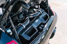 Load image into Gallery viewer, 997.1 Turbo - Intake Airbox AND Intake Decklid Ducts - Carbon Fiber